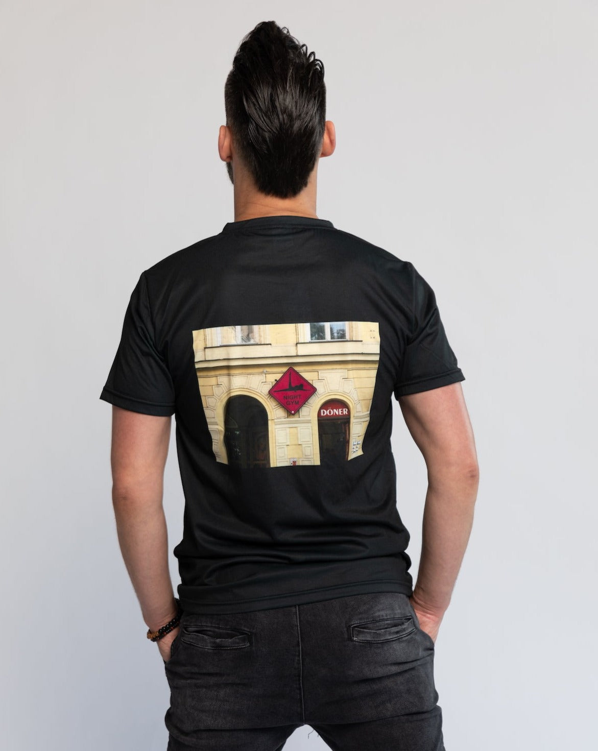 24/7 Tee - Prague
